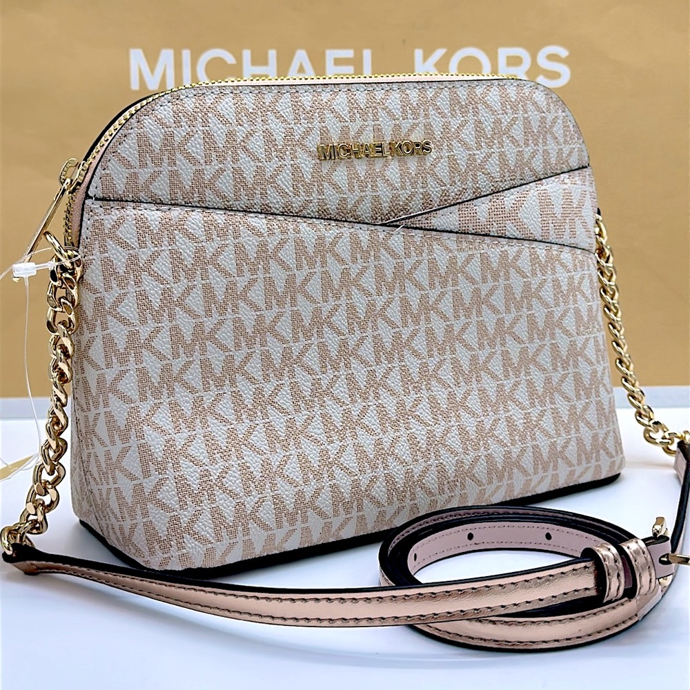 Michael Kors Jet Set Travel Med Metallic Signature Logo Dome Crossbody
Rose Gold